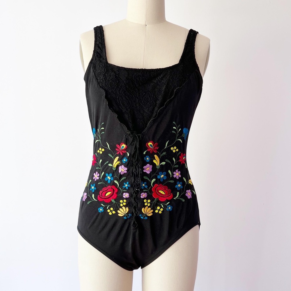Gottex One Piece Swimsuit Black Floral Embroidered Lace Up Vintage‎ 8